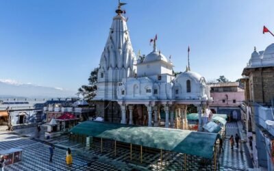 Brajeshwari Devi Temple – The Thunderbolt Goddess of Shaktipeeth