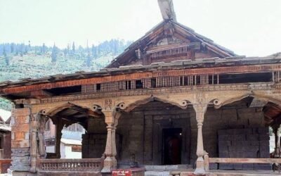 Gayatri Temple – The Voice of the Vedas in the Valley of Snow
