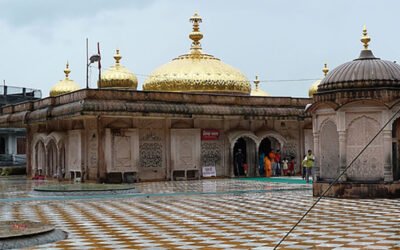 Jwalamukhi, Kangra – The Eternal Flame of the Goddess