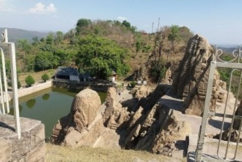 Killeshwar Kaleshwar Mahadev Temple, Kangra – The Shivling That Sinks a Grain a ...