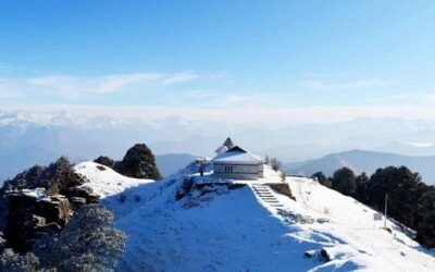 Hatu Peak Trek – A Cedar-Clad Ascent to the Queen of the Hills