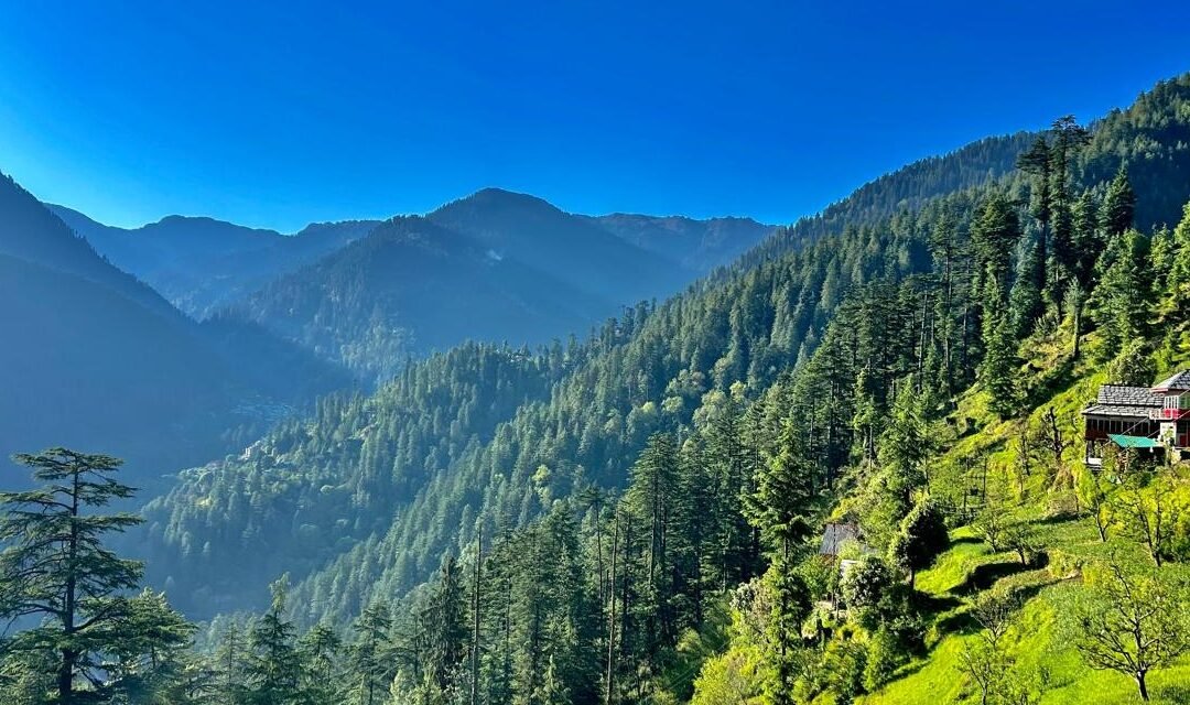 Tirthan–Shoja Circuit Forests, Forts & Alpine Lakes