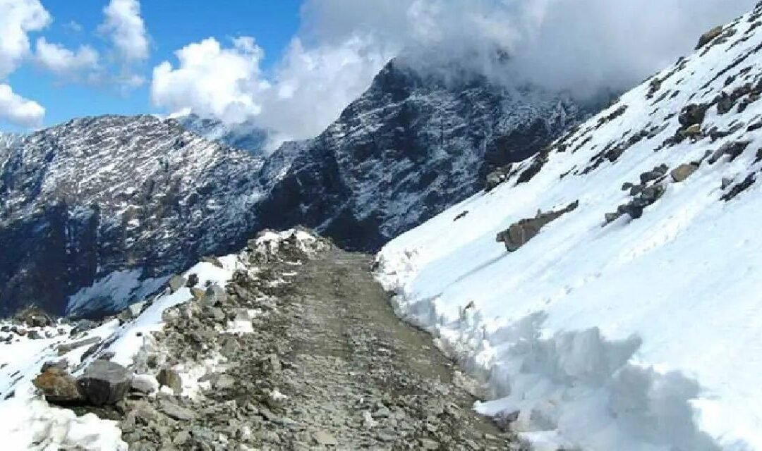 Chattrari–Sach Pass Tribal Loop Temples, Meadows & Cliff Roads