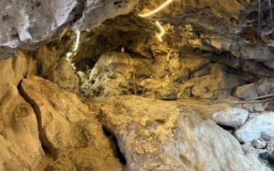Shringi Rishi Caves, Sirmaur – The Silent Seat of the Sage Who Sees All