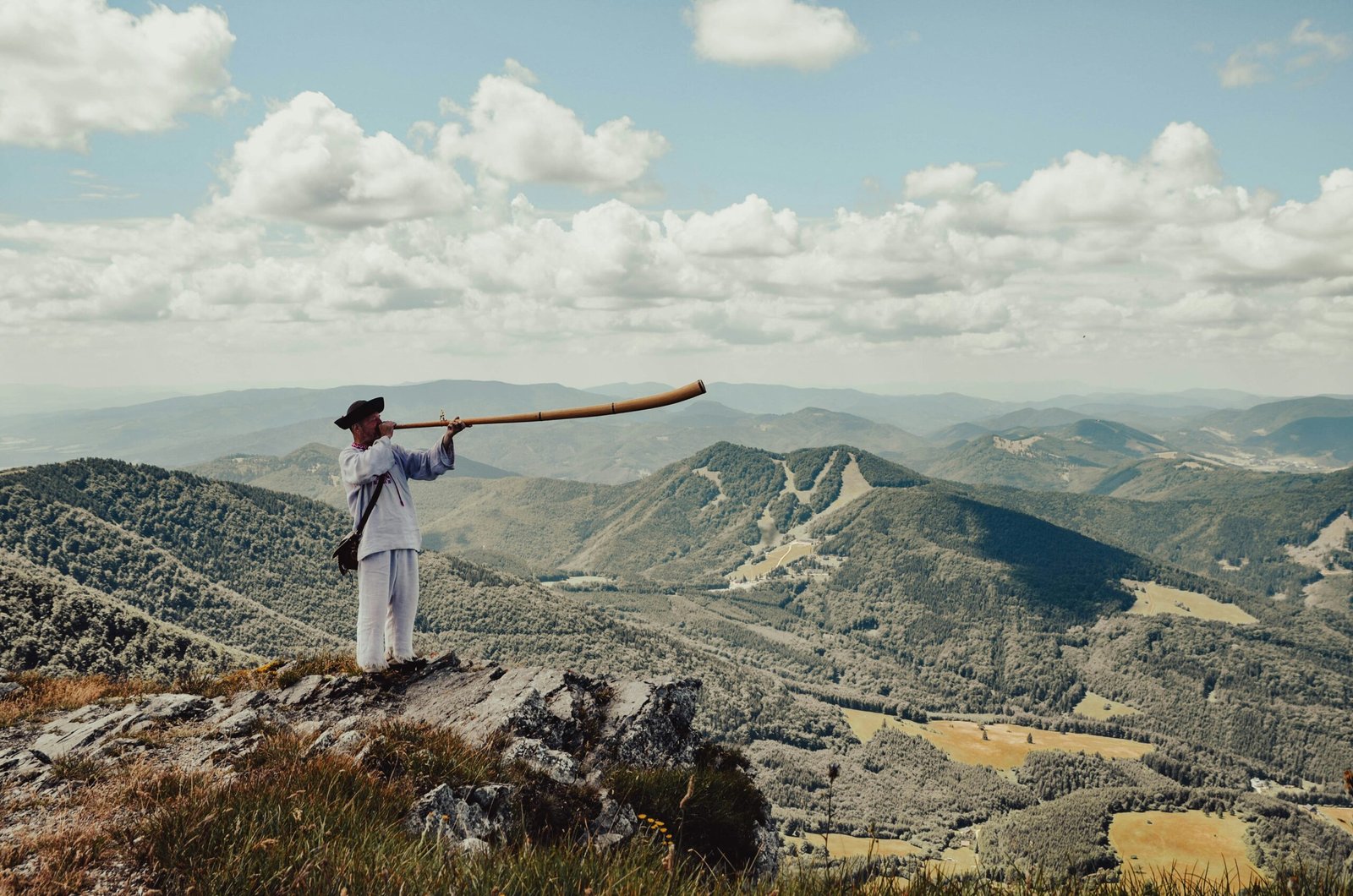 The Himalayan Art of Reading Winds: Pawan-Bhavishya
