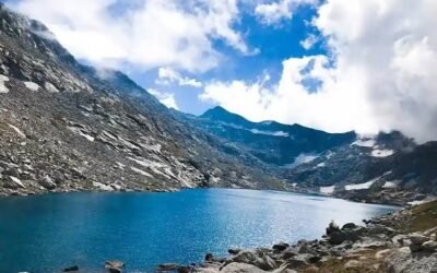 Kareri Lake Trek, Kangra – Route, Distance and Best Time